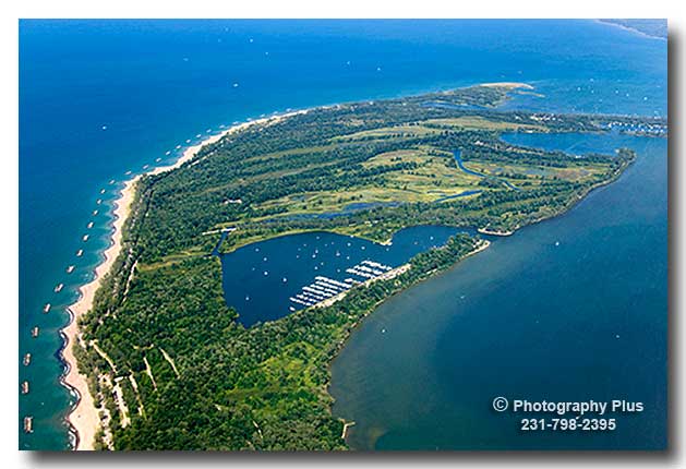 Aerial photo of the Presque Isle Penninsula and State Park at Erie