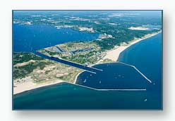 Harbour Towne and the Muskegon Channel