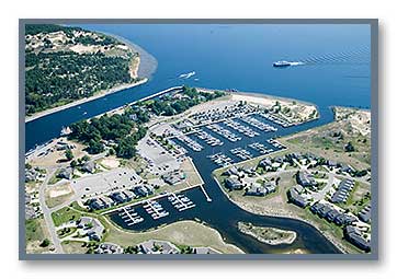 Aerial photo of the Harbour Towne Marina